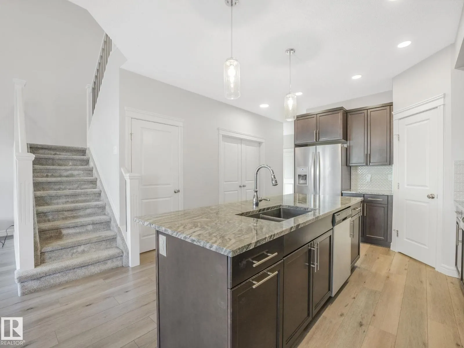 9919 223 ST NW