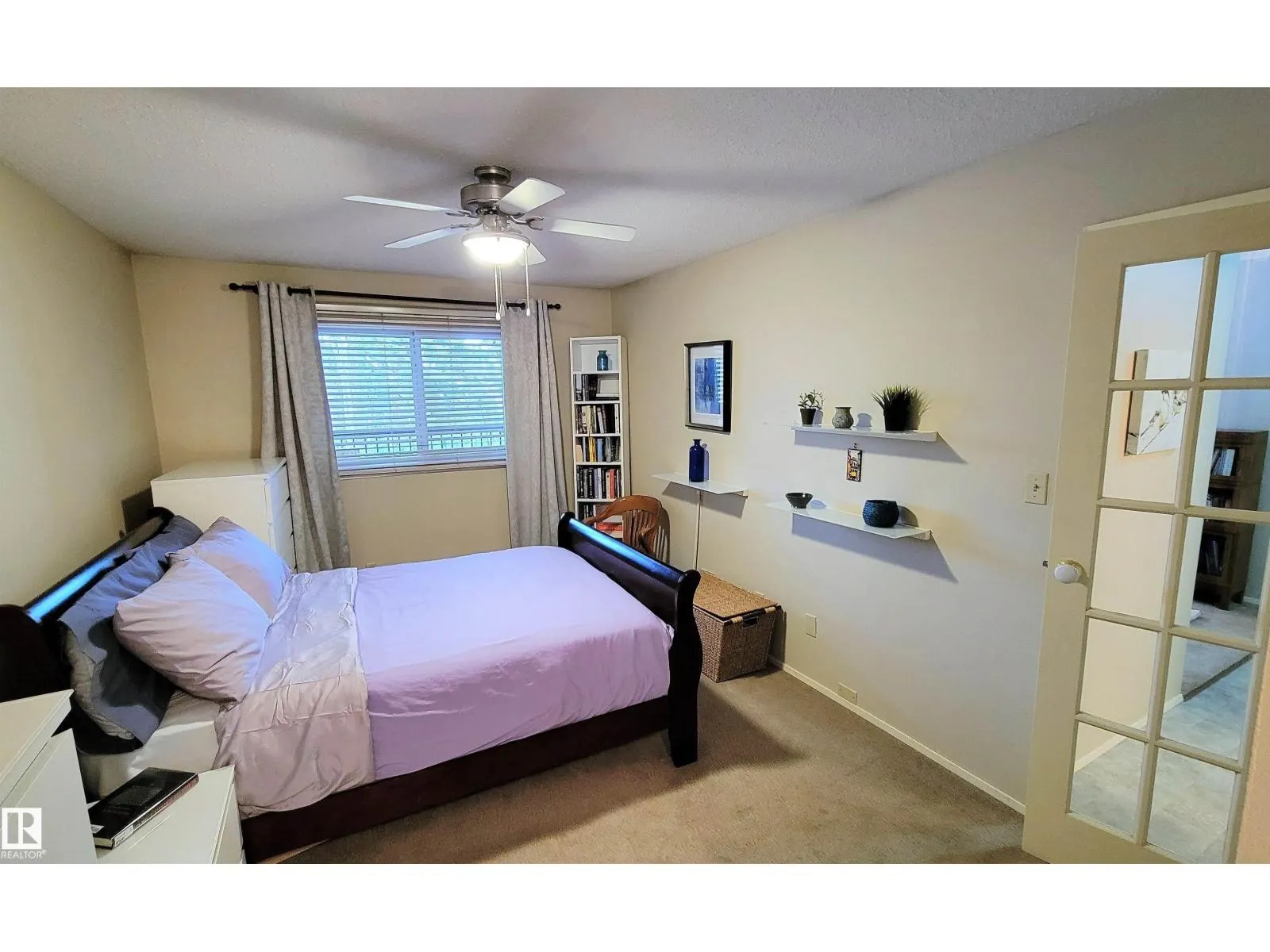 #206 10826 113 ST NW