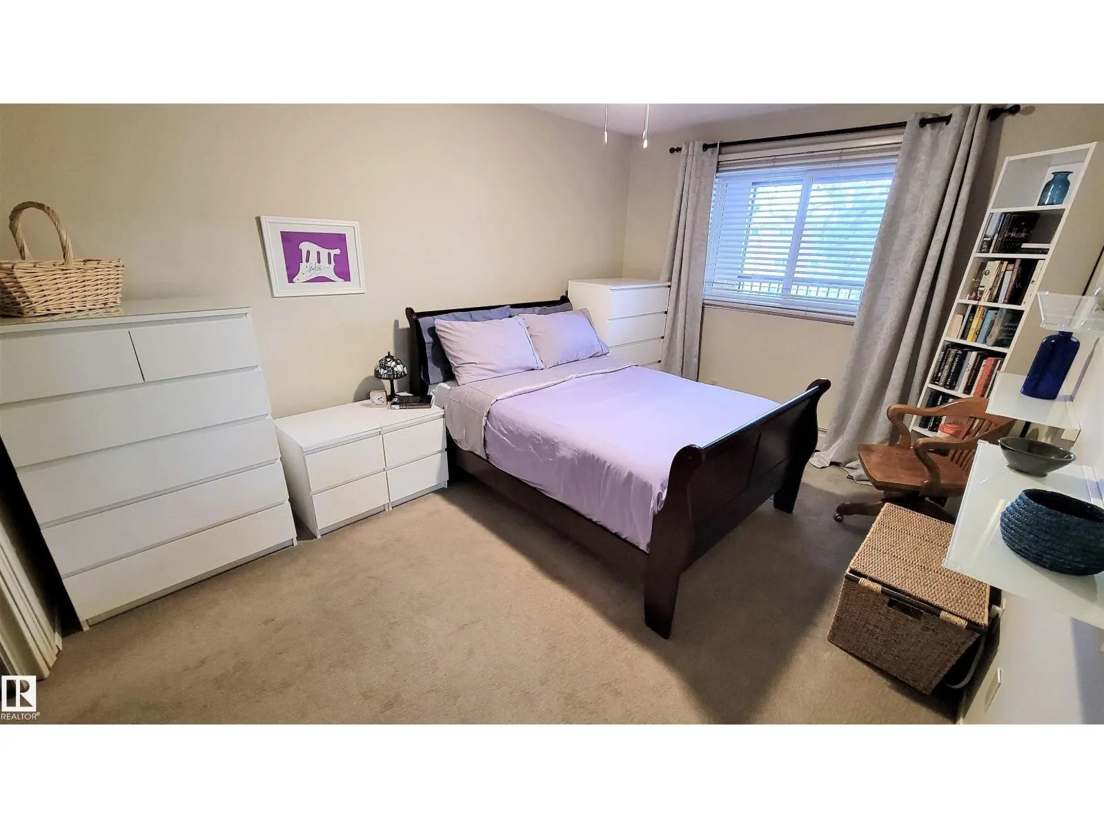 #206 10826 113 ST NW