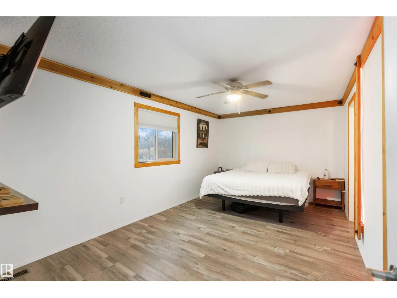 53273 RGE ROAD 215