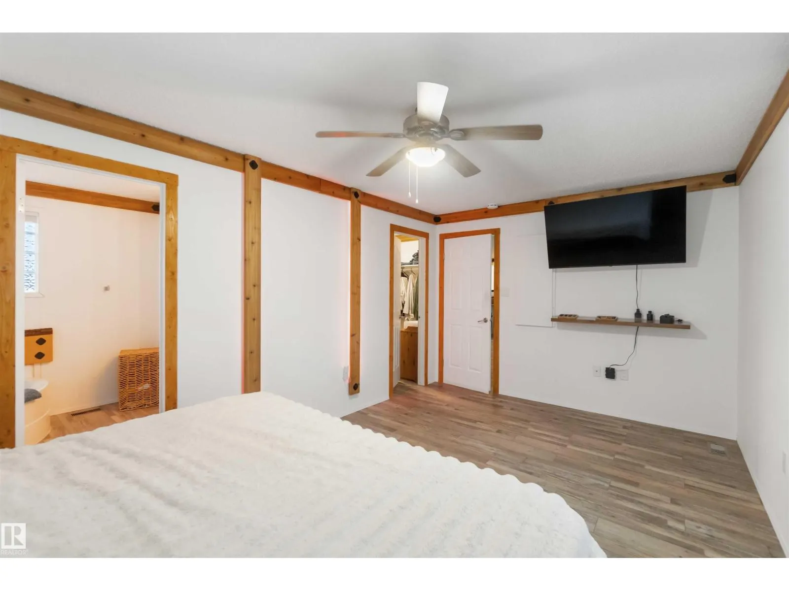 53273 RGE ROAD 215