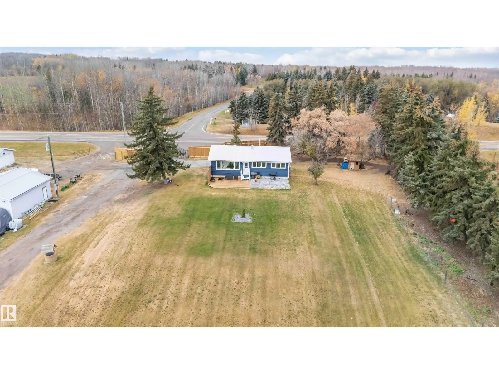 53273 RGE ROAD 215