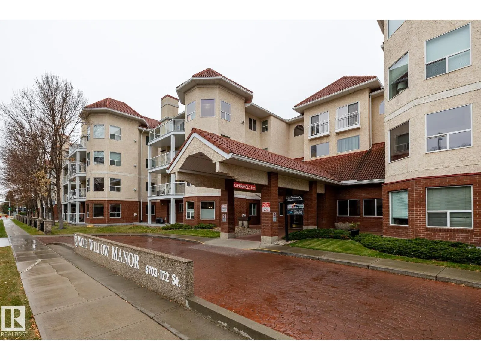 #106 6703 172 ST NW