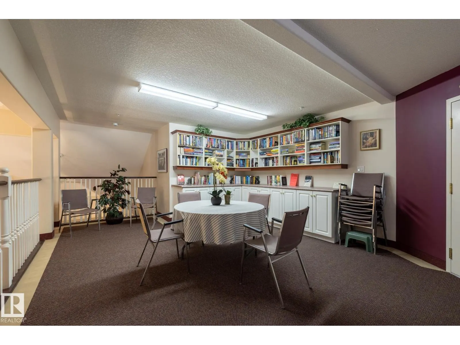 #106 6703 172 ST NW