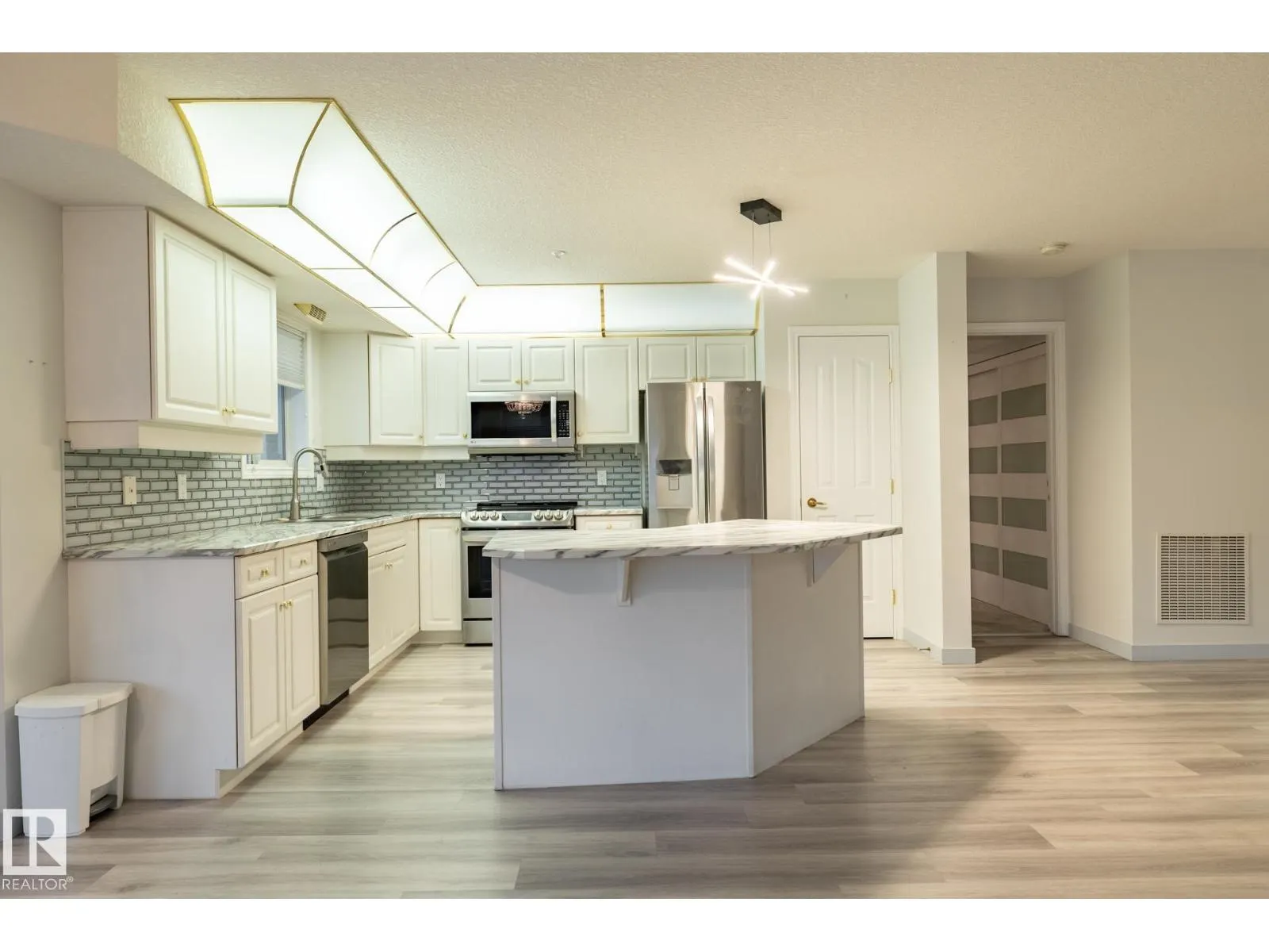 #106 6703 172 ST NW