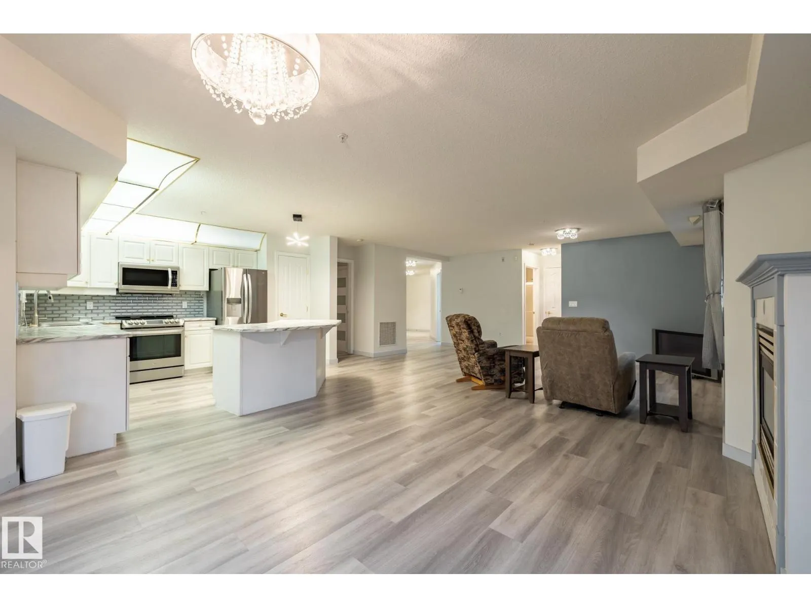 #106 6703 172 ST NW