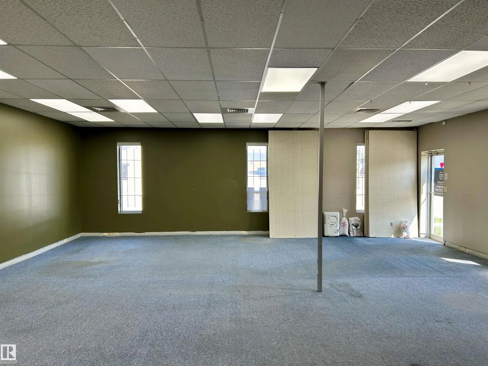 4814 49 ST