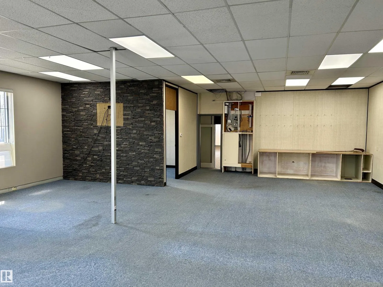 4814 49 ST