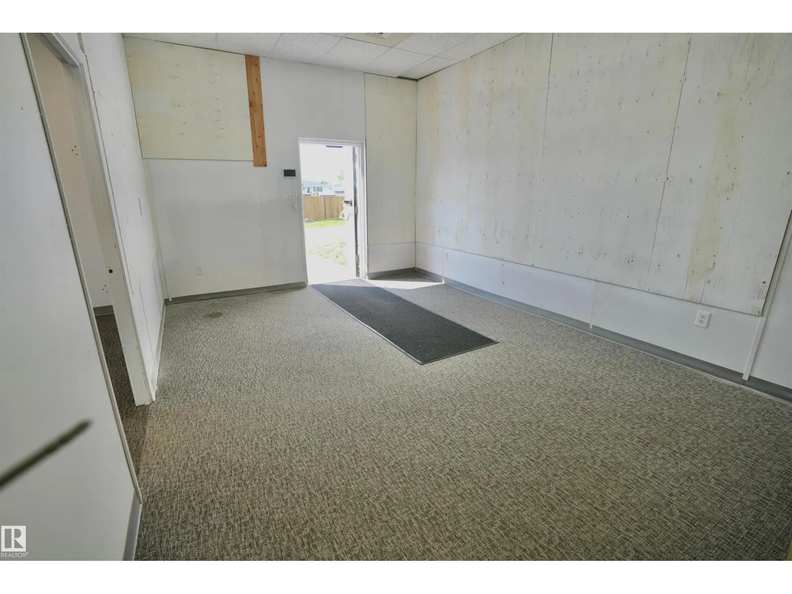 4814 49 ST