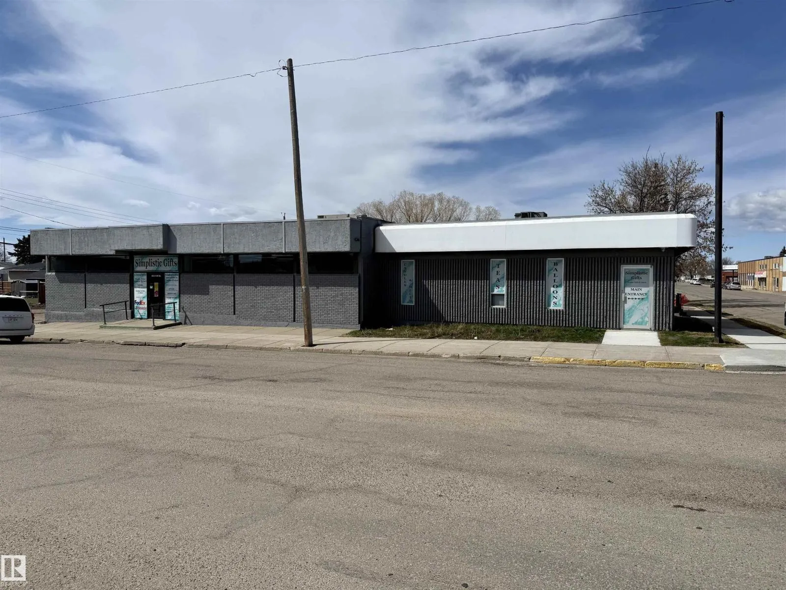 4814 49 ST