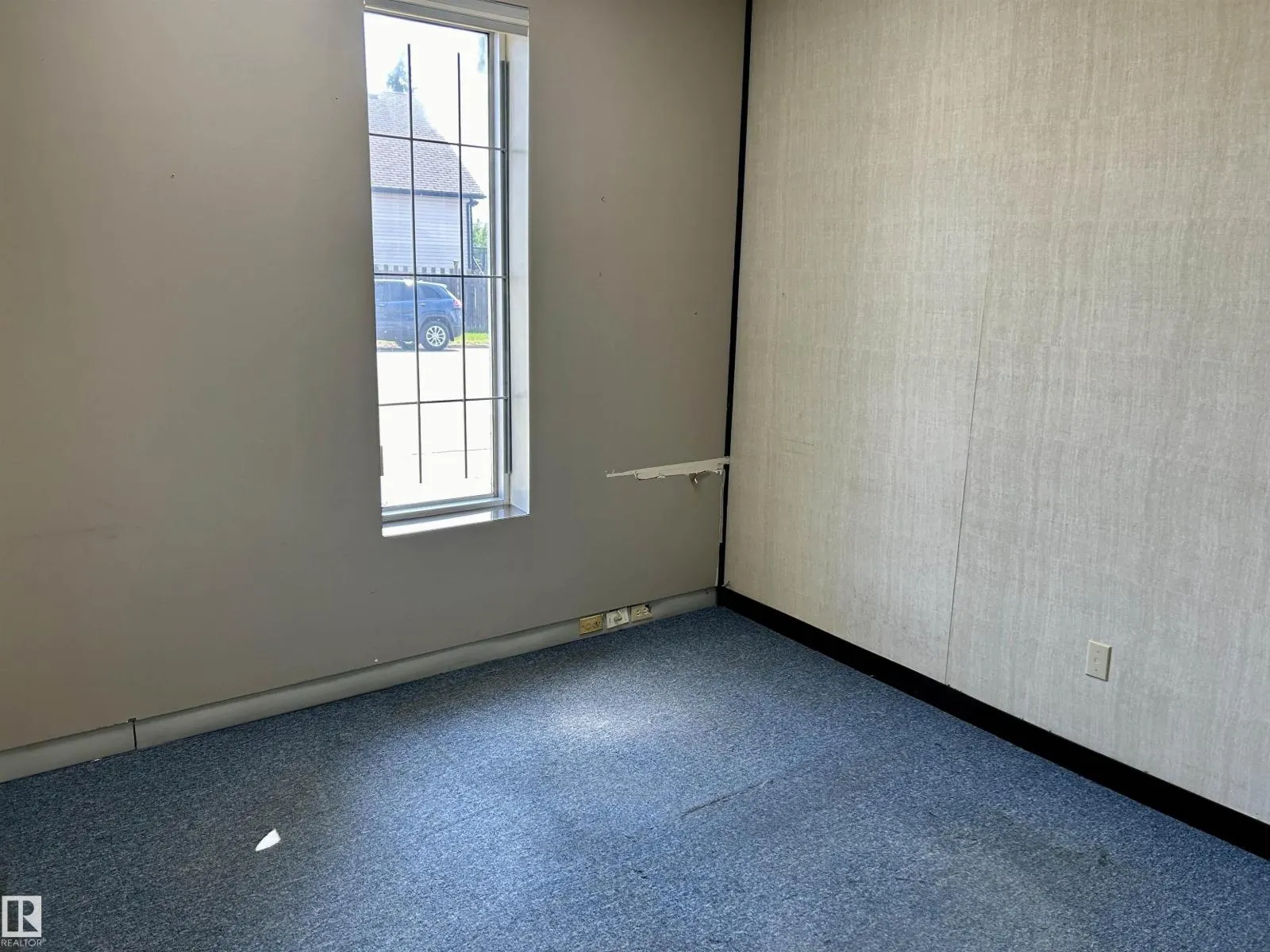 4814 49 ST