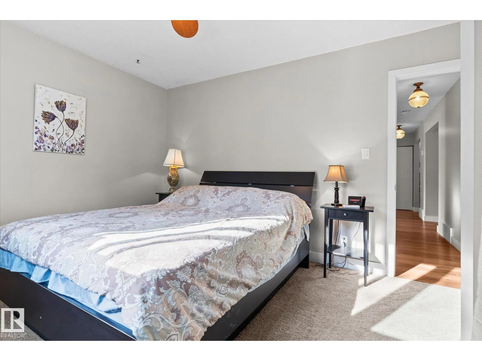 4911 46 St
