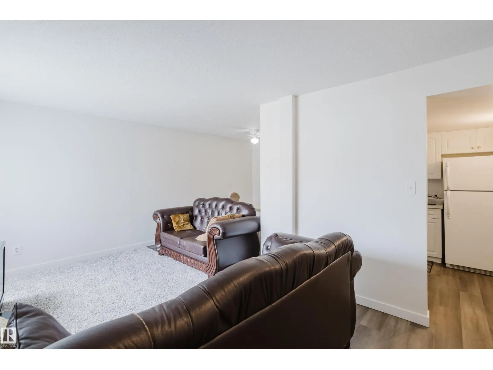 2908 116A AV NW