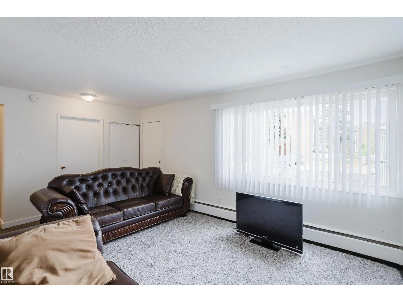 2908 116A AV NW