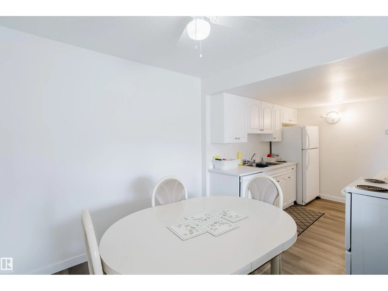 2908 116A AV NW
