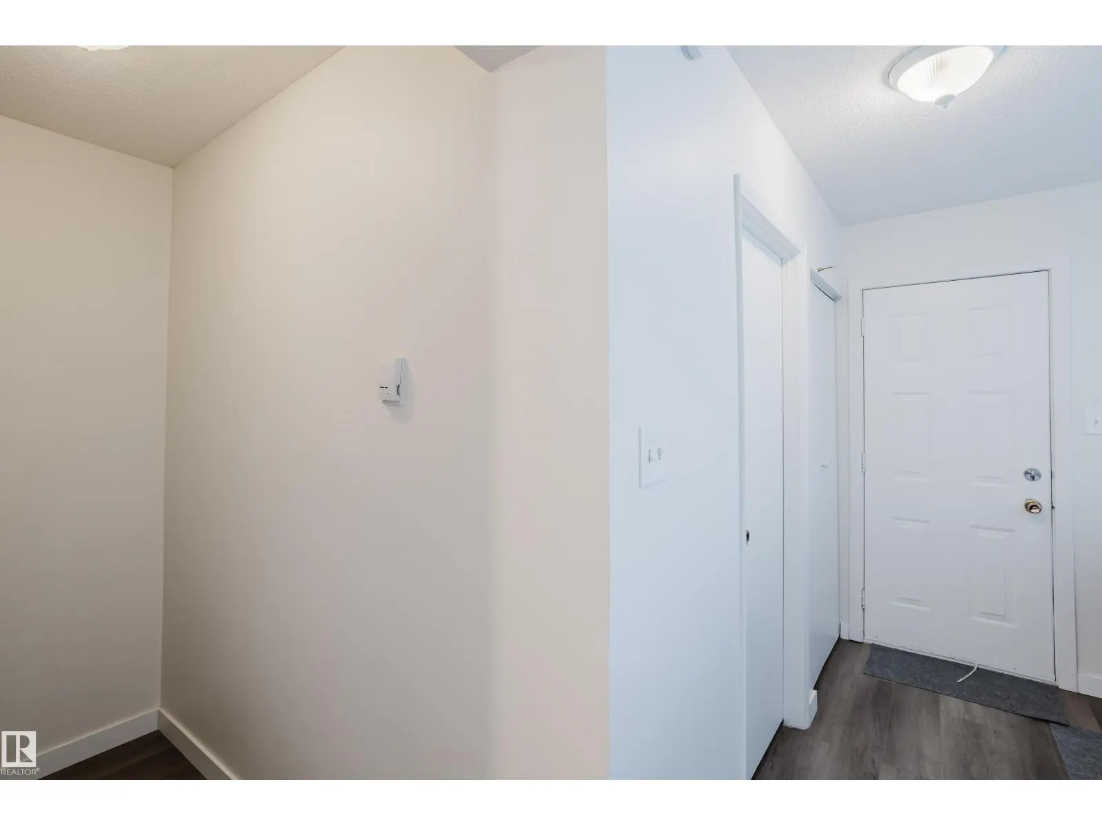 2908 116A AV NW