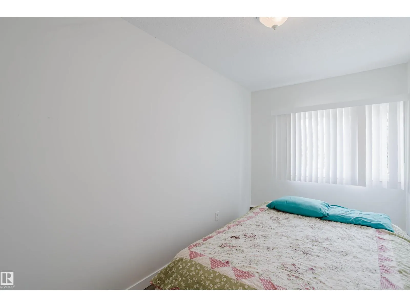 2908 116A AV NW