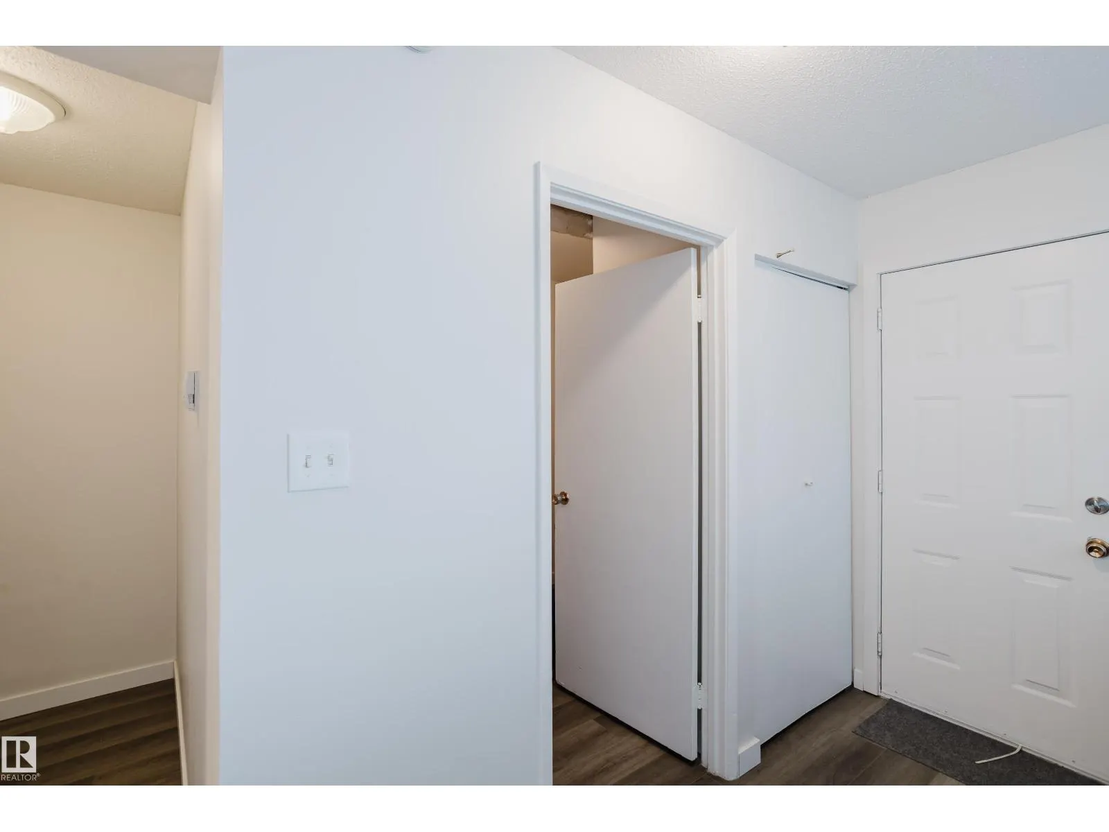 2908 116A AV NW