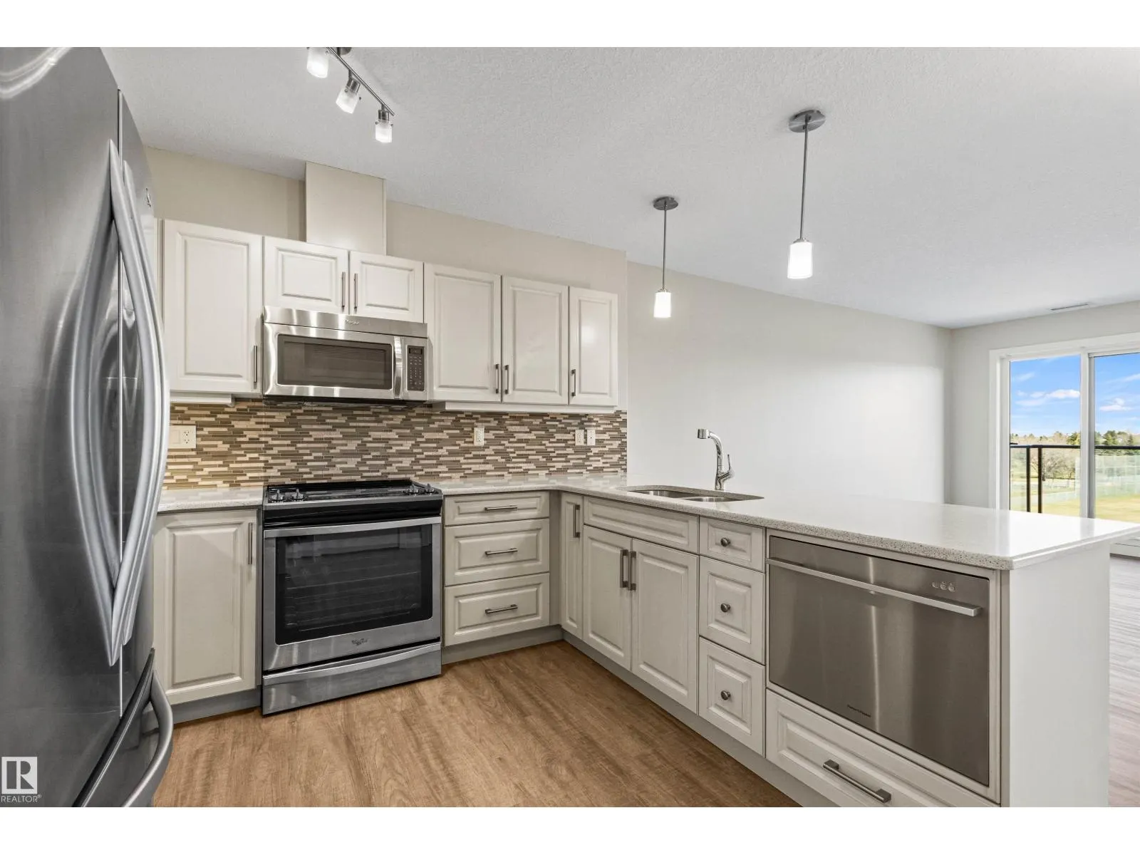 #308 2755 109 ST NW