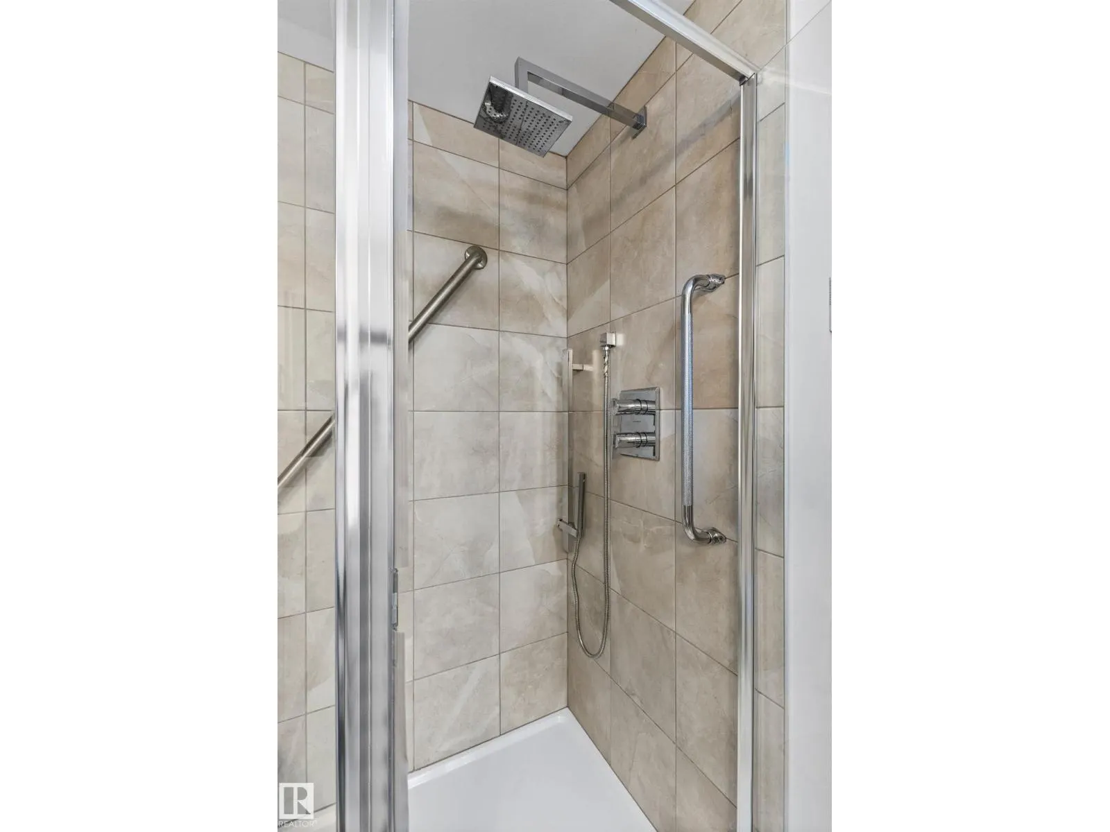 #308 2755 109 ST NW