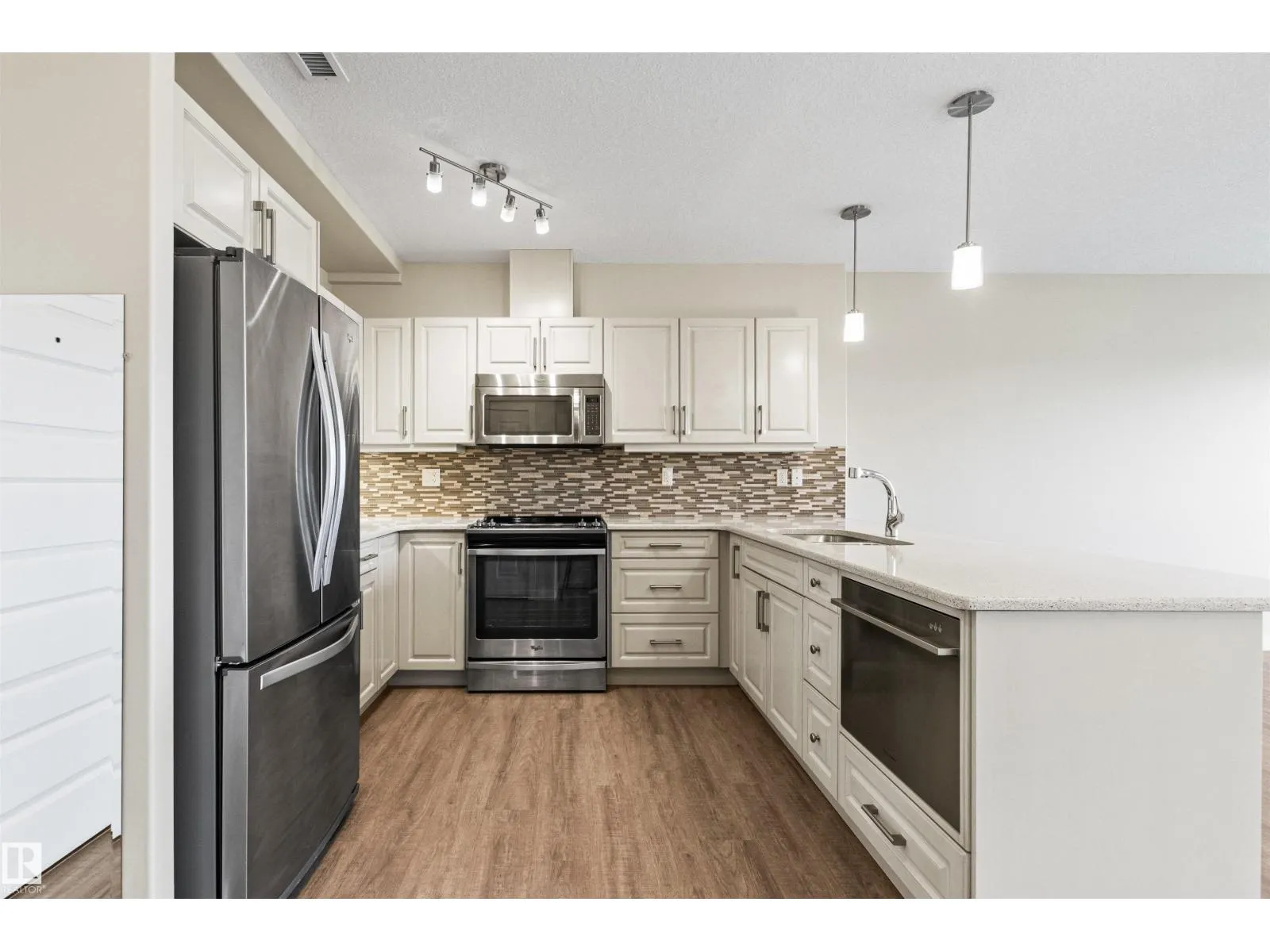 #308 2755 109 ST NW
