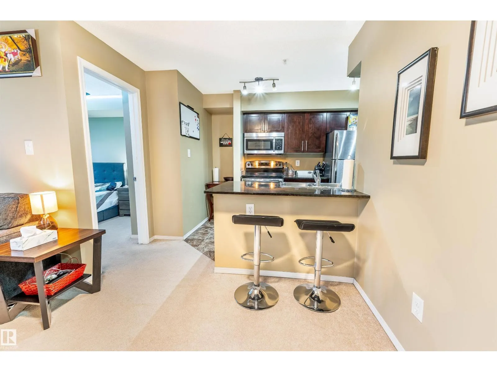 #121 274 MCCONACHIE DR NW
