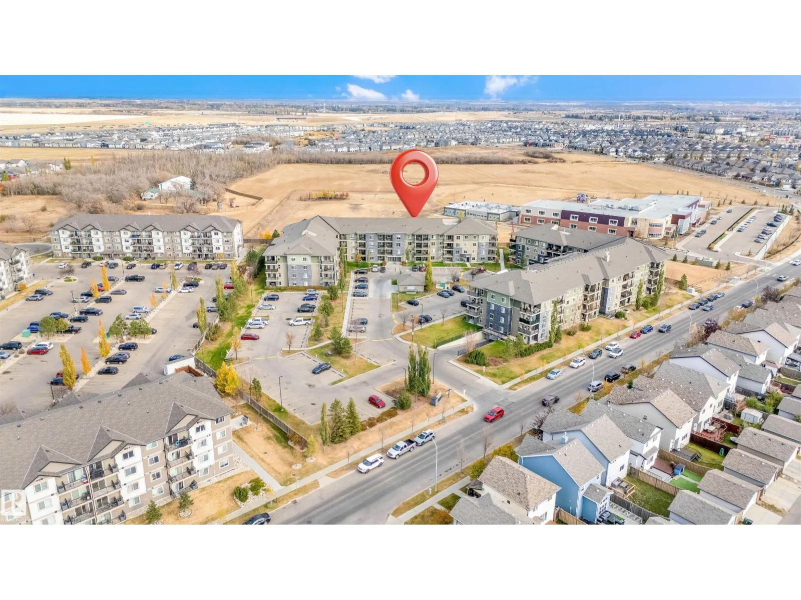 #121 274 MCCONACHIE DR NW