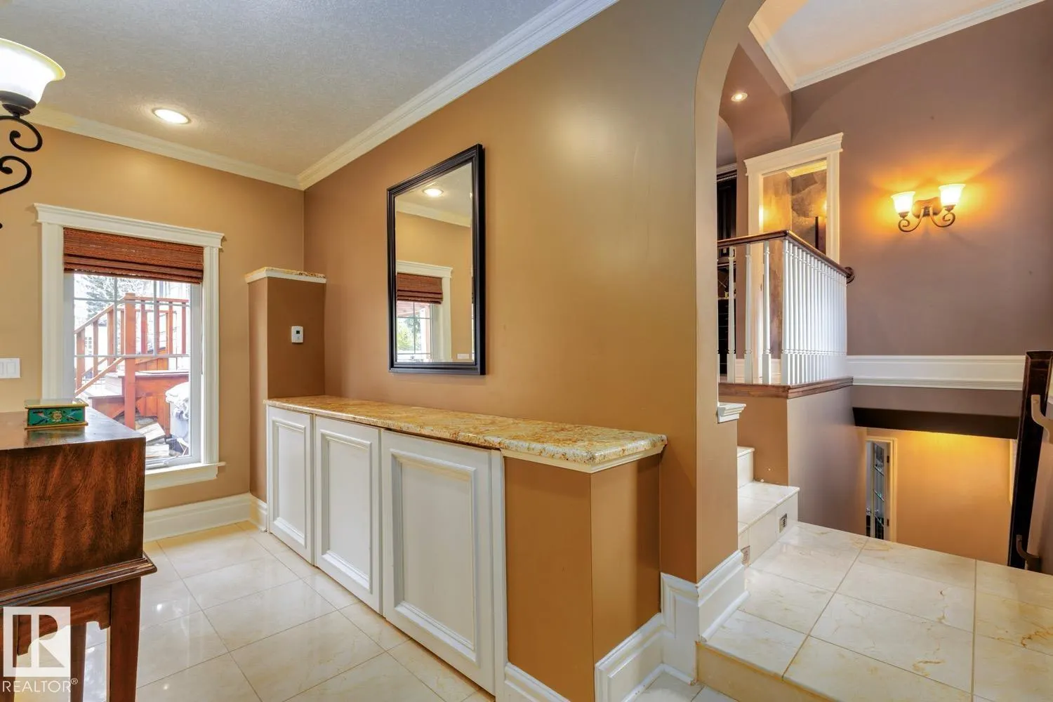 6306 111 AV NW NW