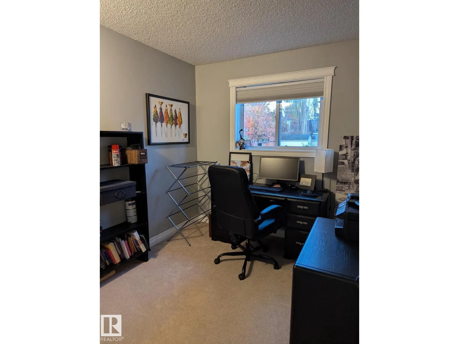 158 MEADOWVIEW DR