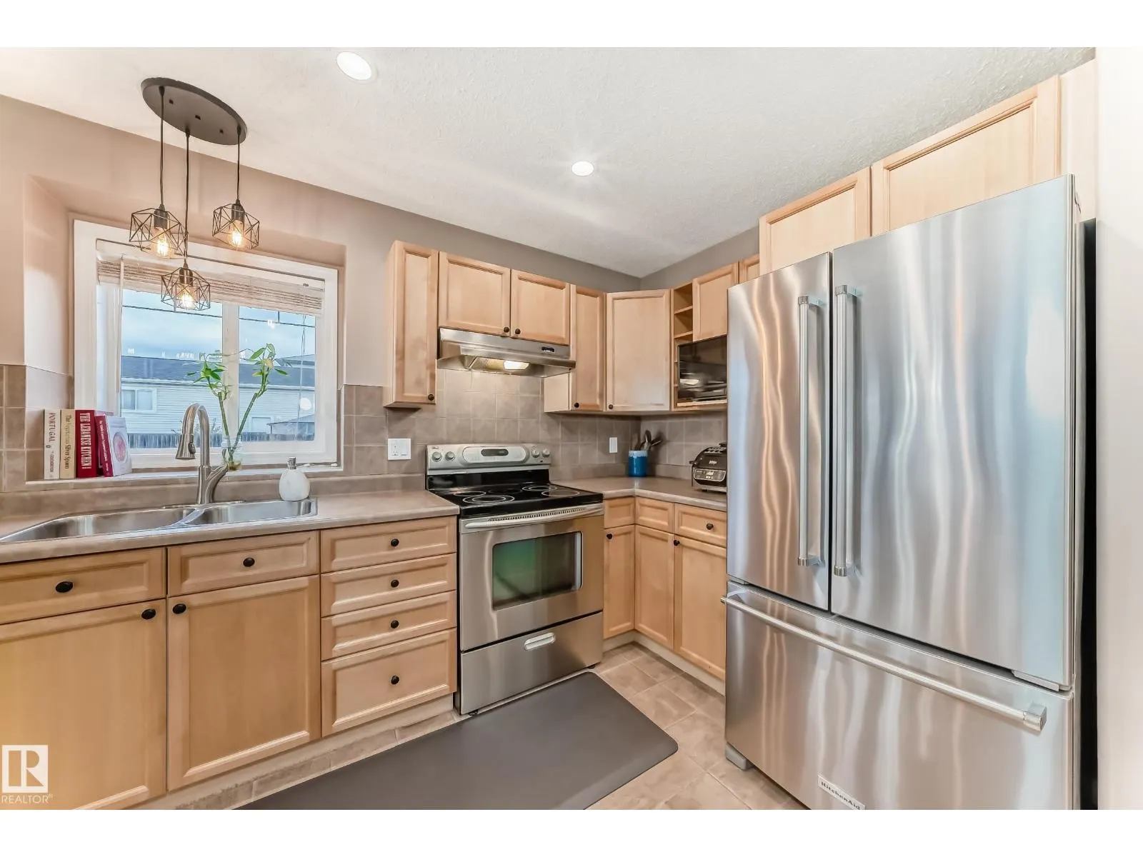 133 BRINTNELL BV NW