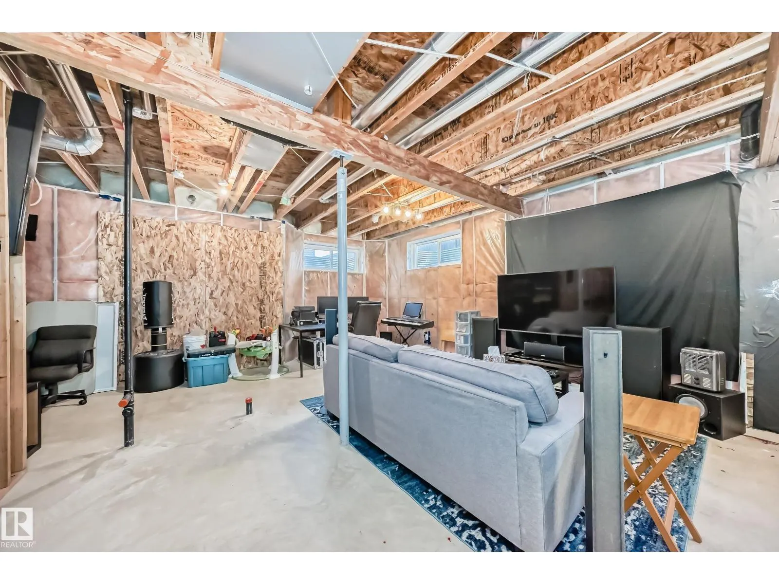 133 BRINTNELL BV NW