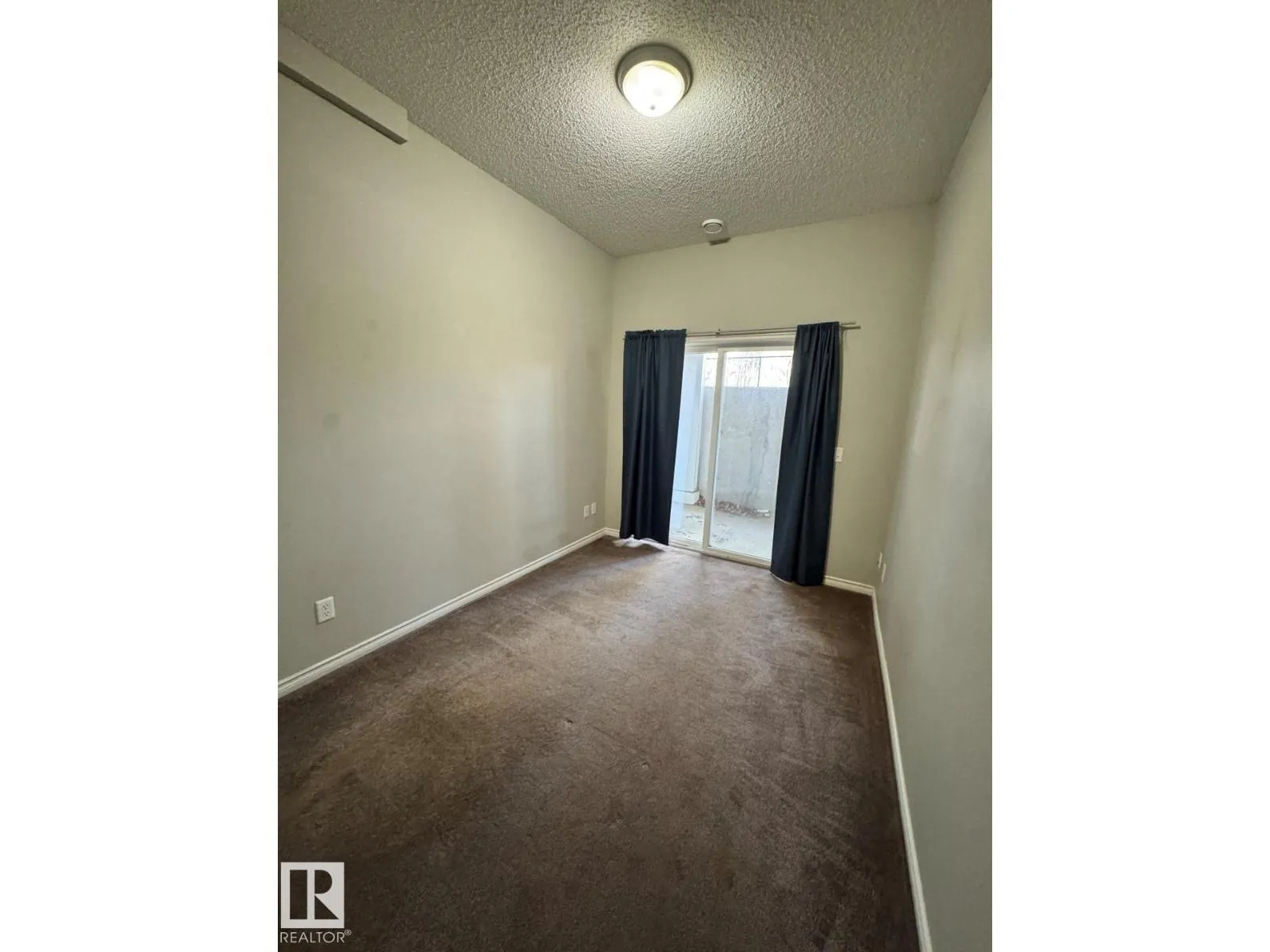 #103 3010 33 AV NW