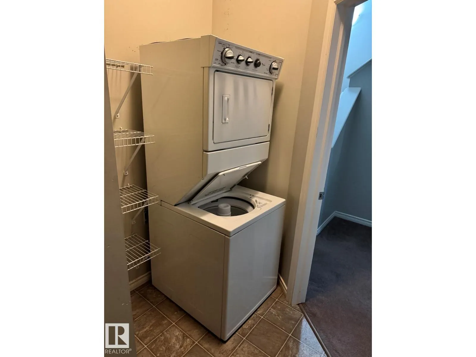#103 3010 33 AV NW