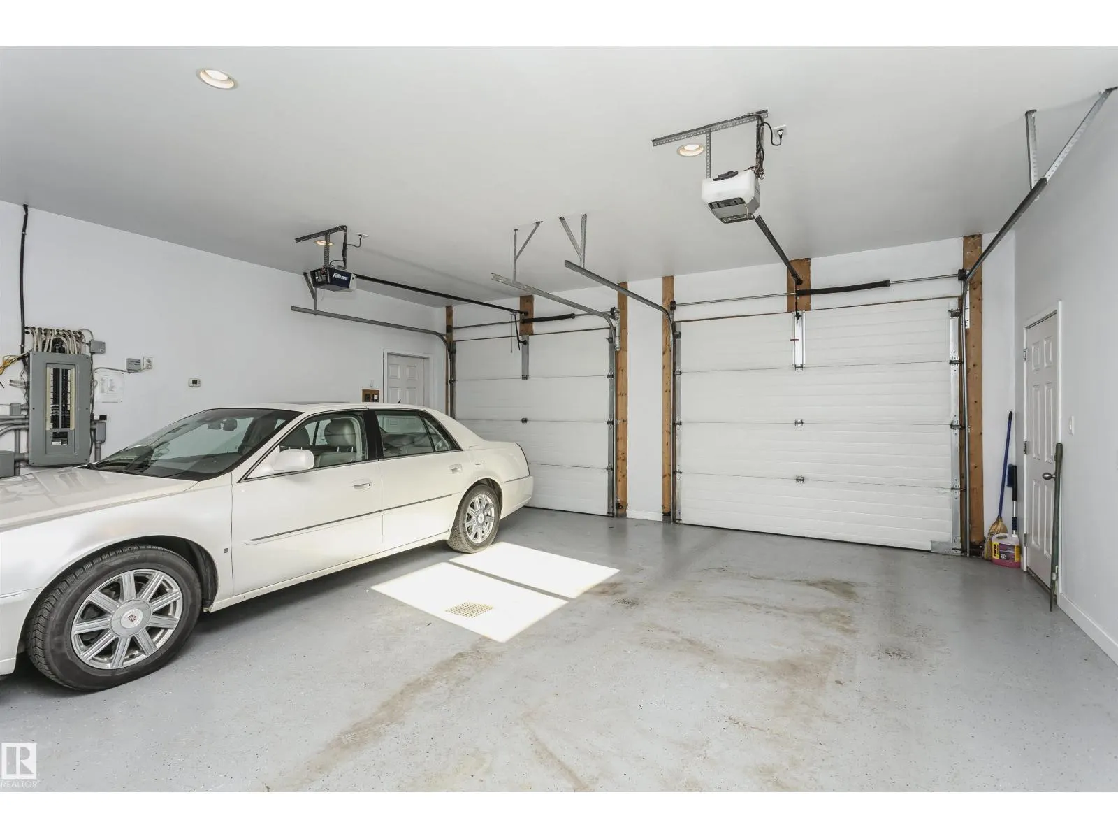19103 ELLERSLIE RD SW