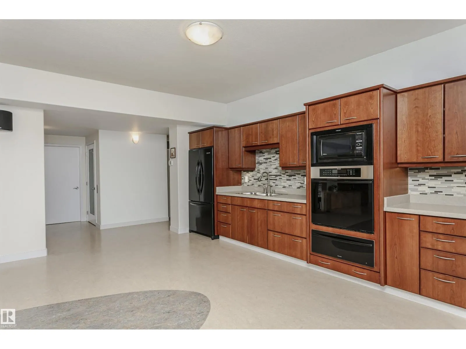 19103 ELLERSLIE RD SW