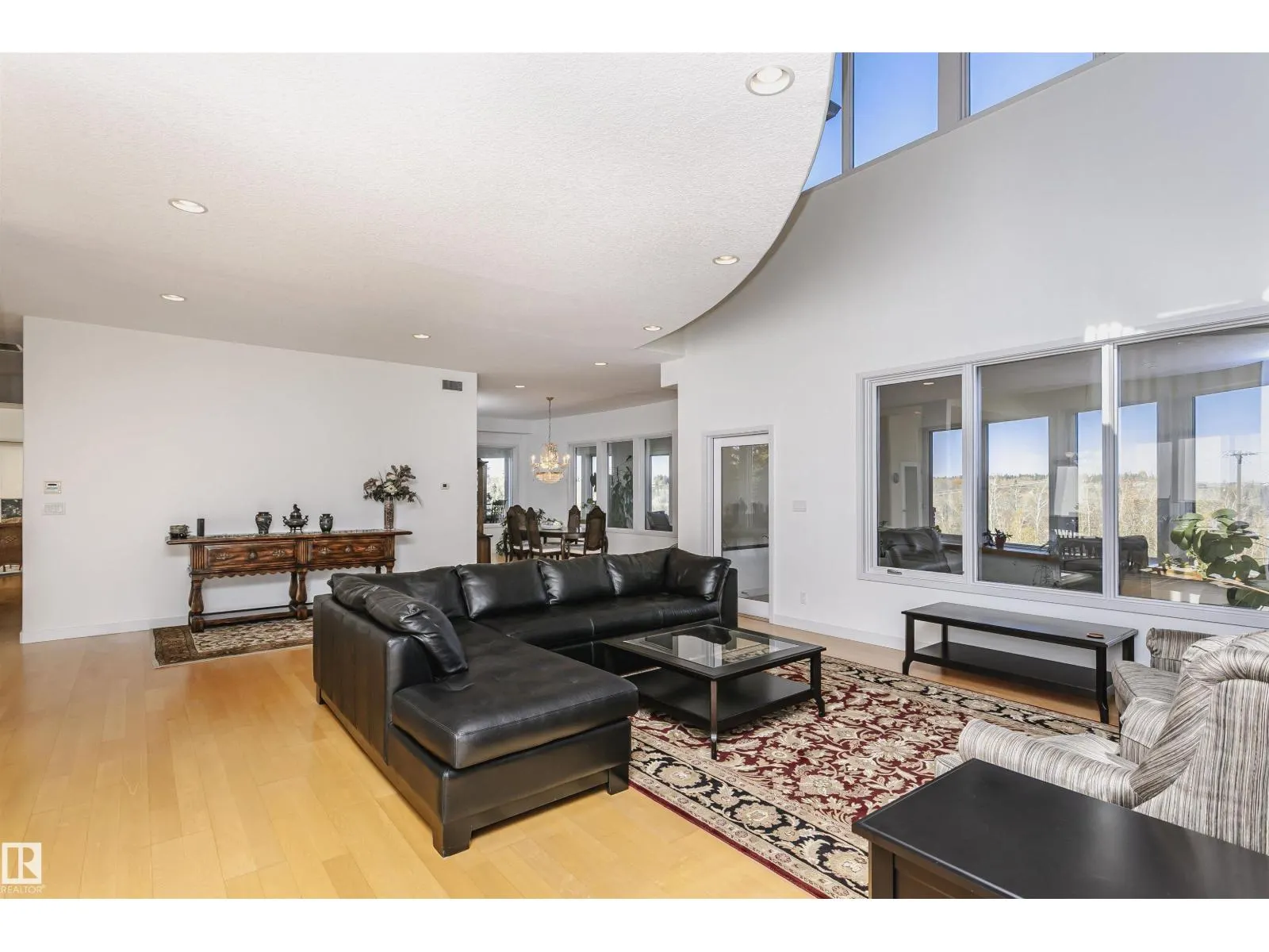 19103 ELLERSLIE RD SW