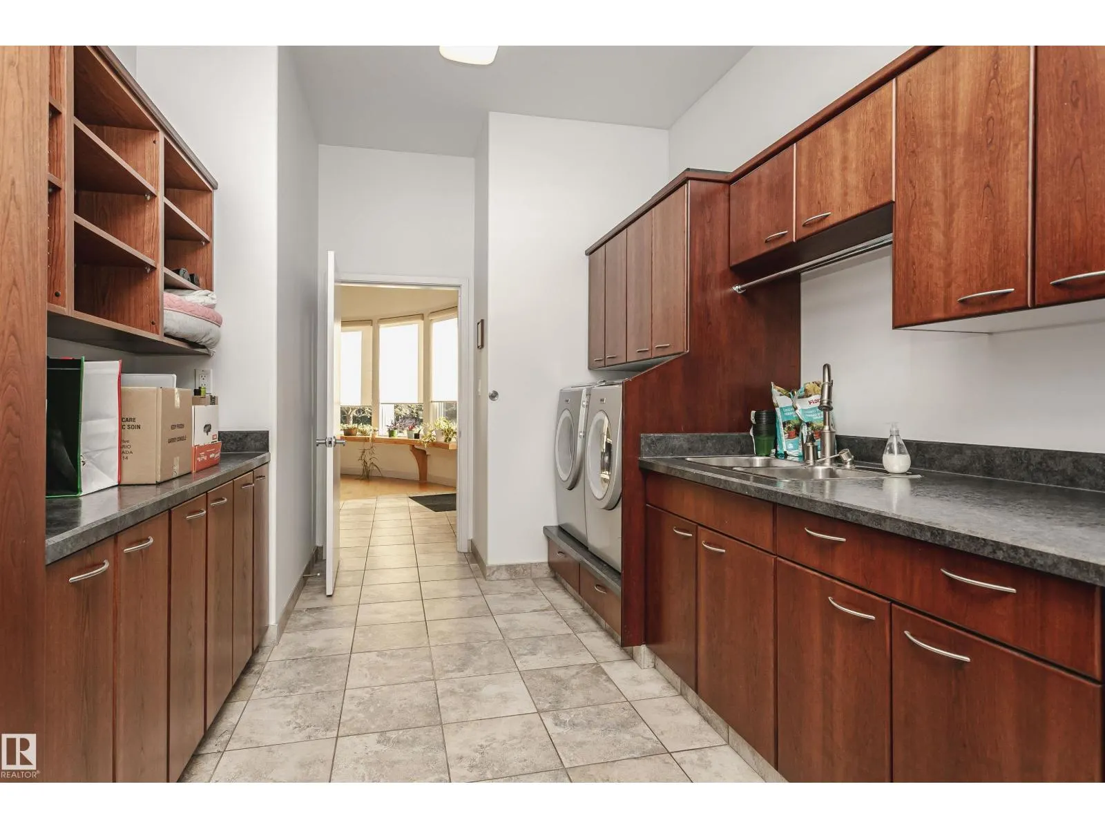19103 ELLERSLIE RD SW