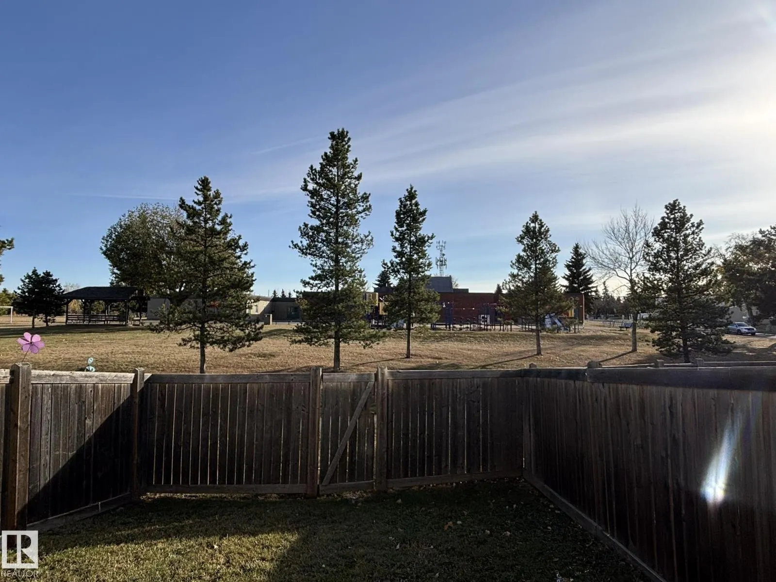 6465 184 ST NW NW