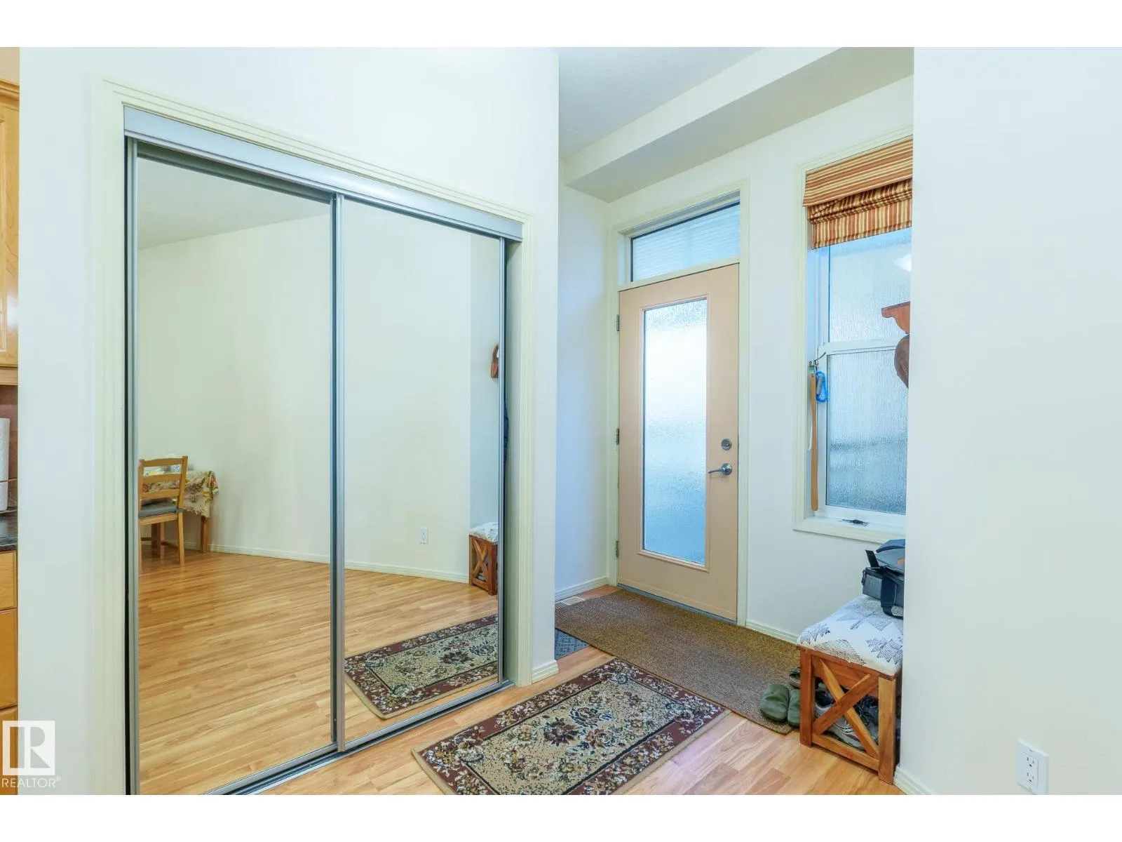 #449 4827 104A ST NW