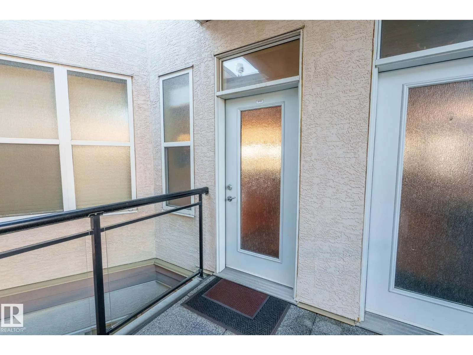 #449 4827 104A ST NW