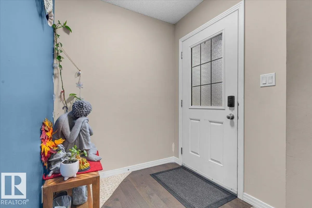 5516 5 AV SW