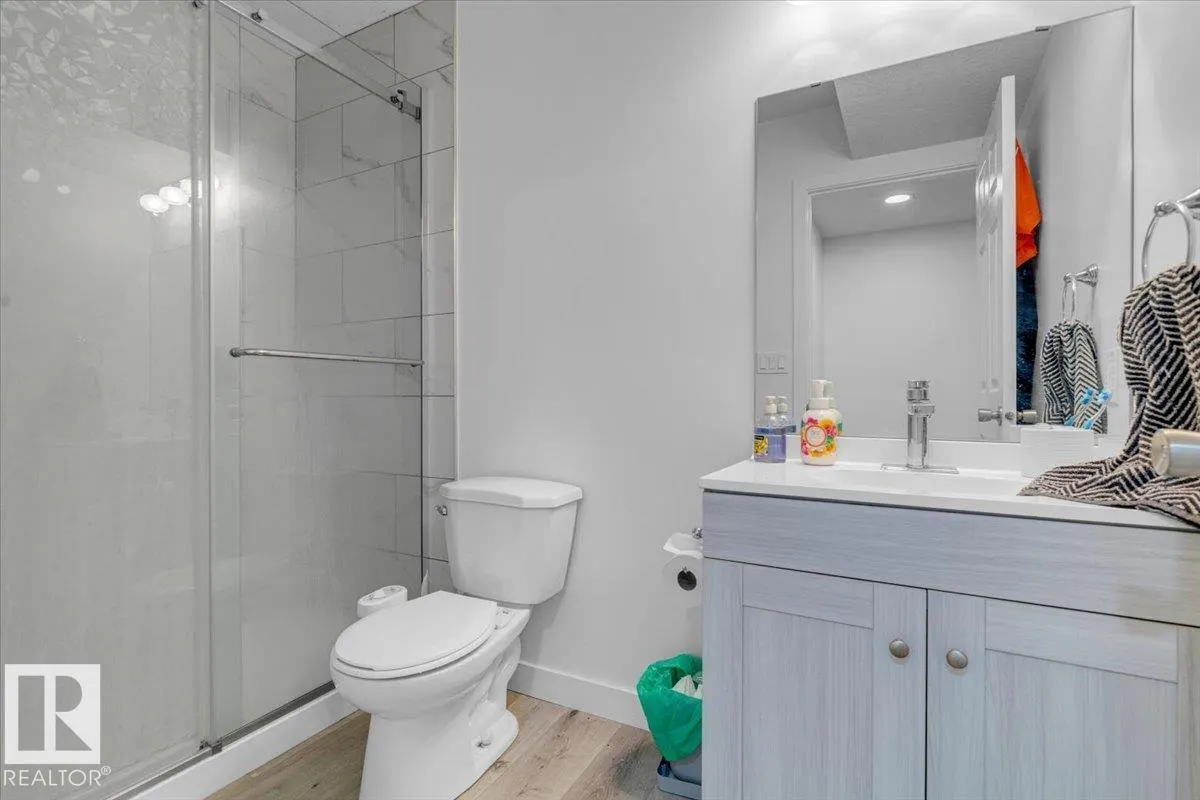 5516 5 AV SW