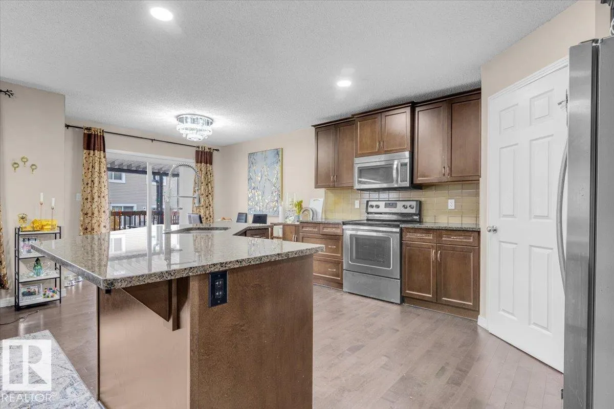5516 5 AV SW