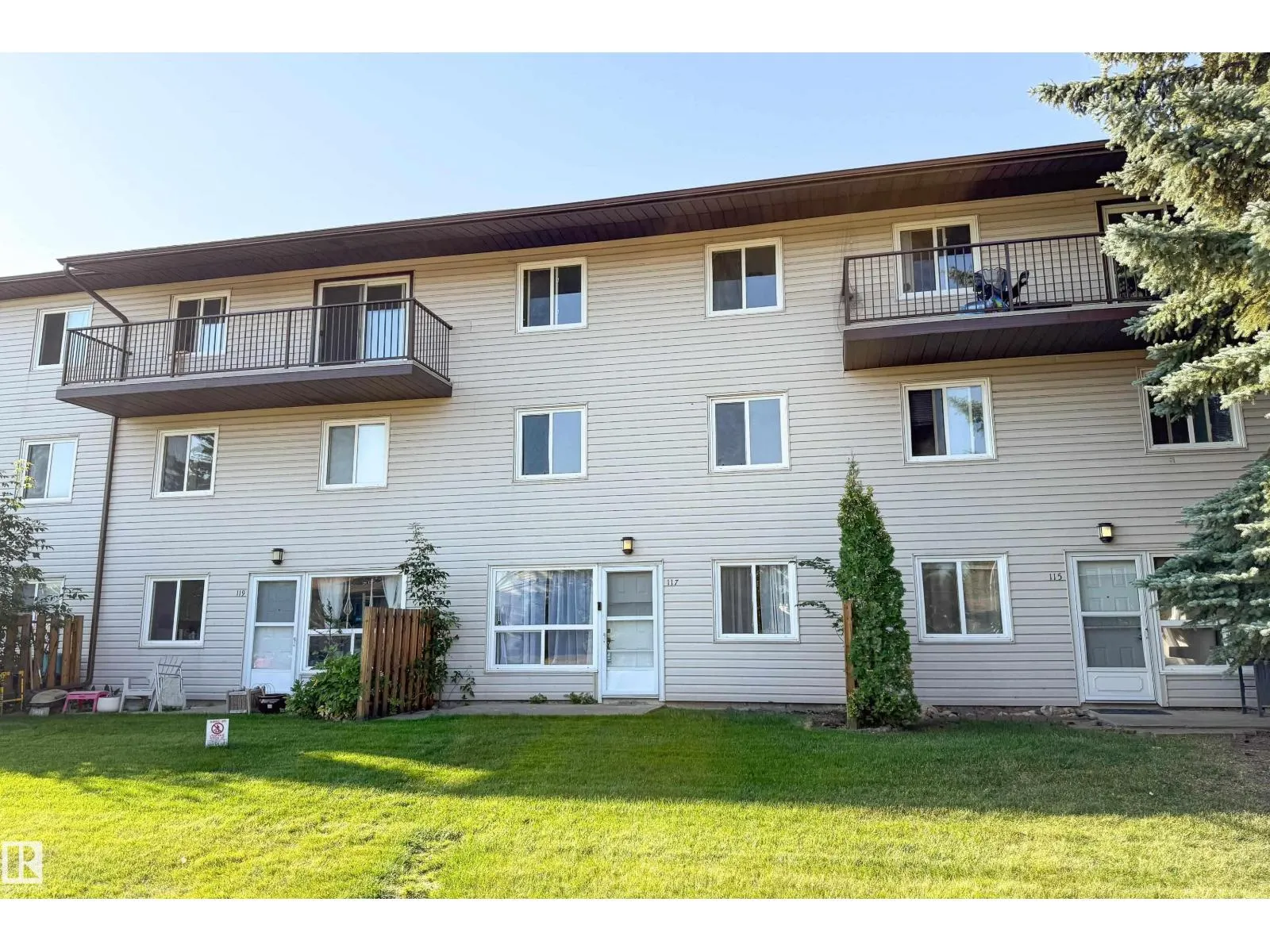 #117 6103 35A AV NW