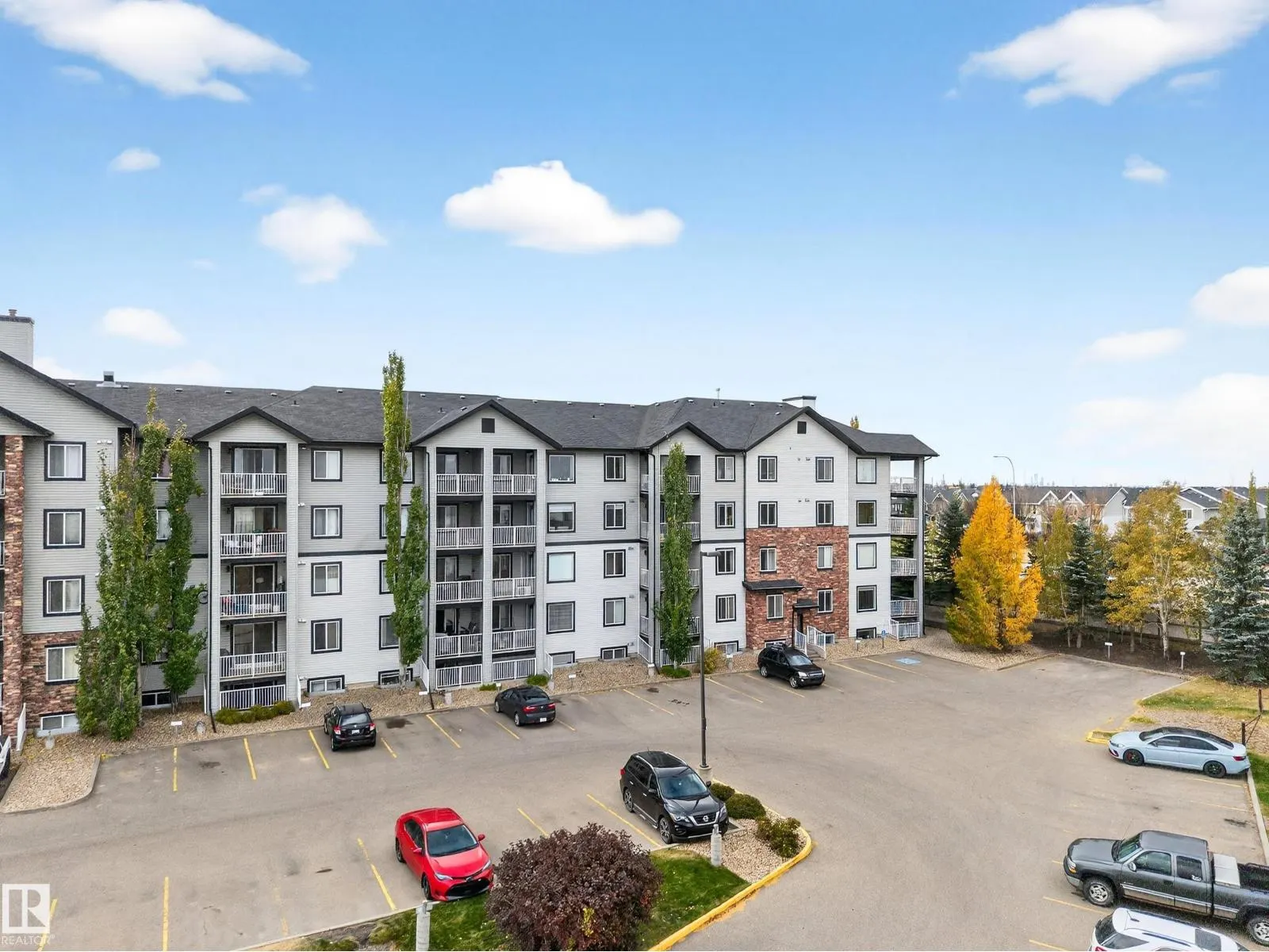 #401 40 SUMMERWOOD BV