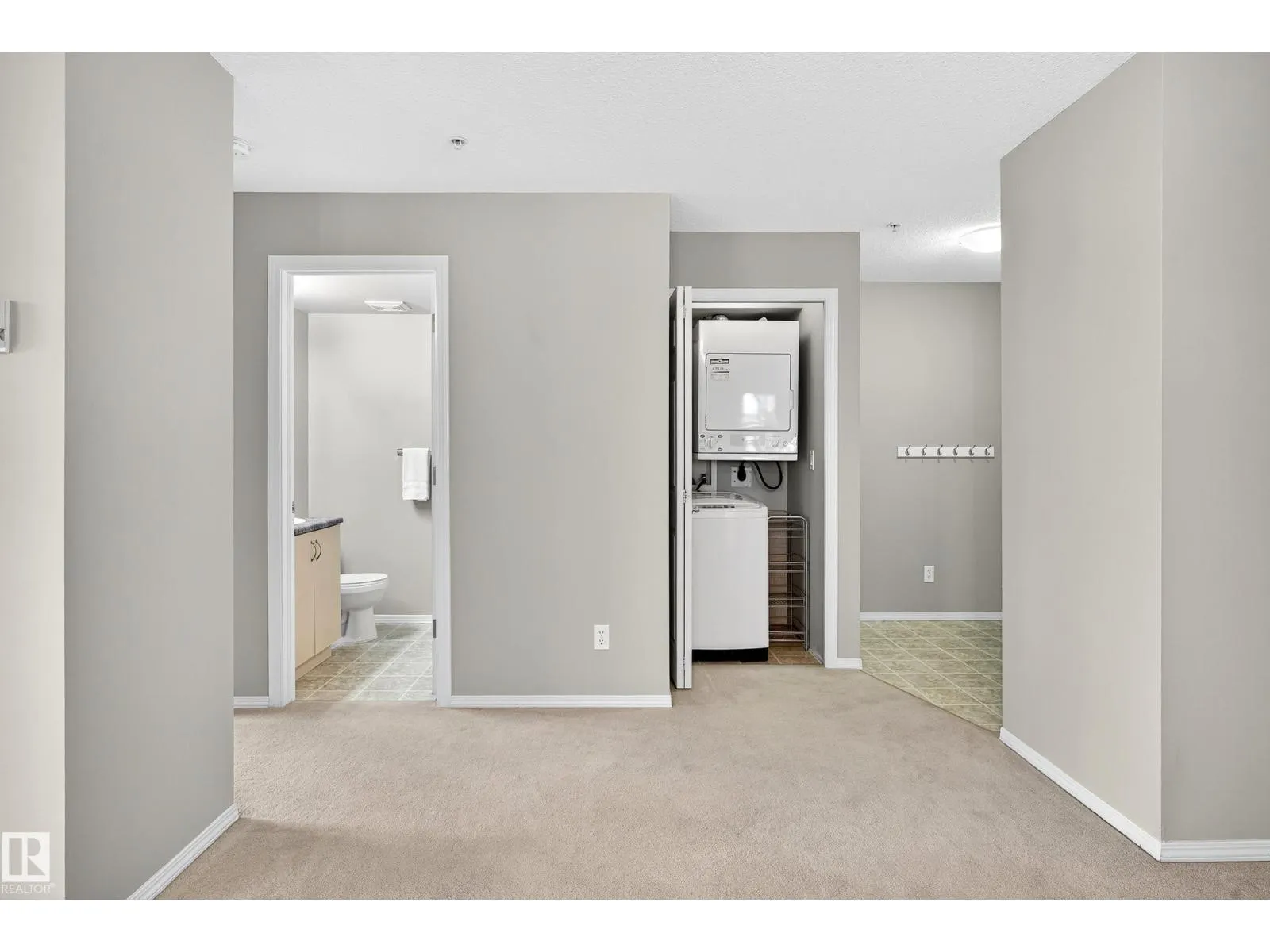 #401 40 SUMMERWOOD BV