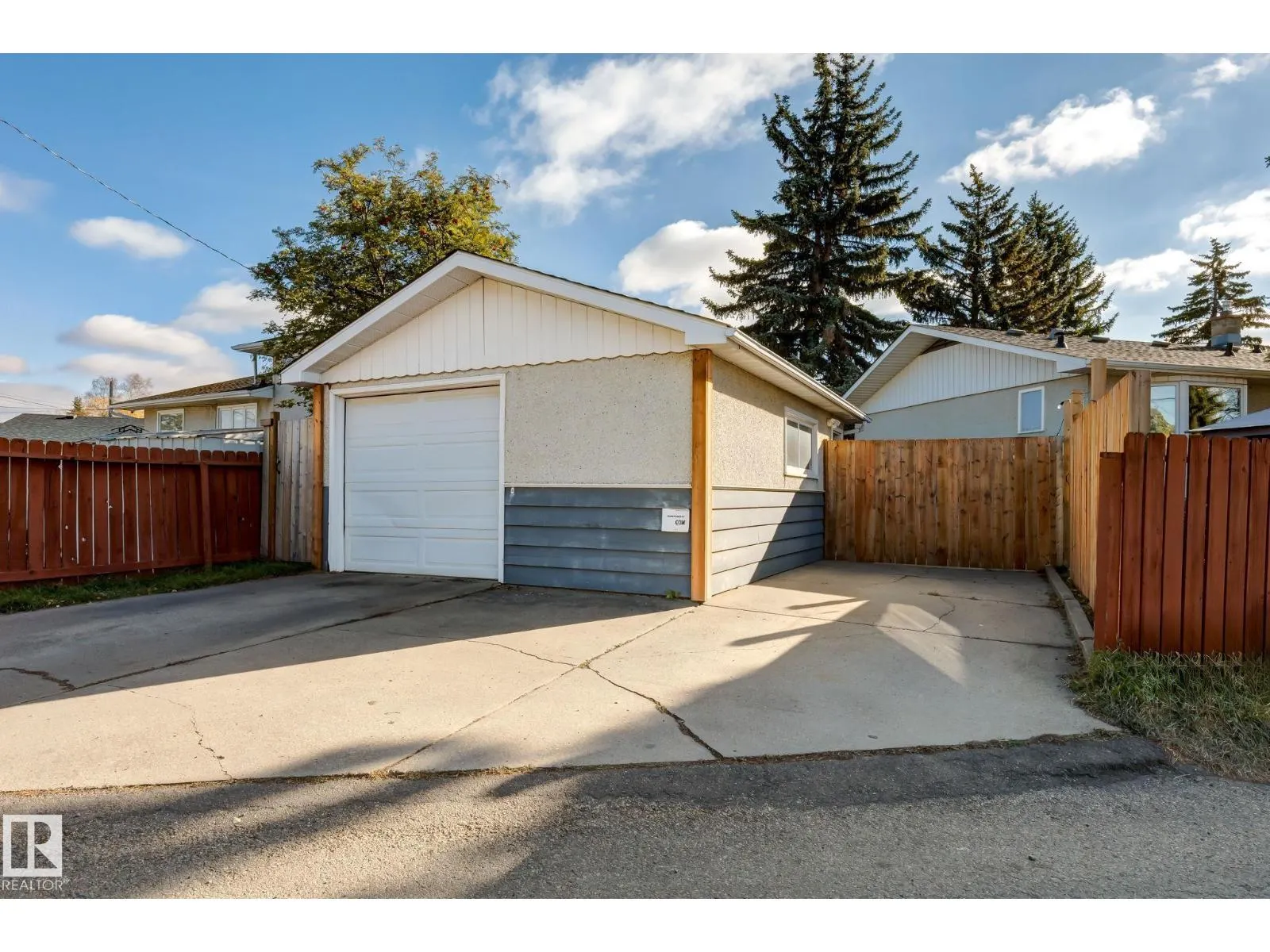 9324 161 ST NW