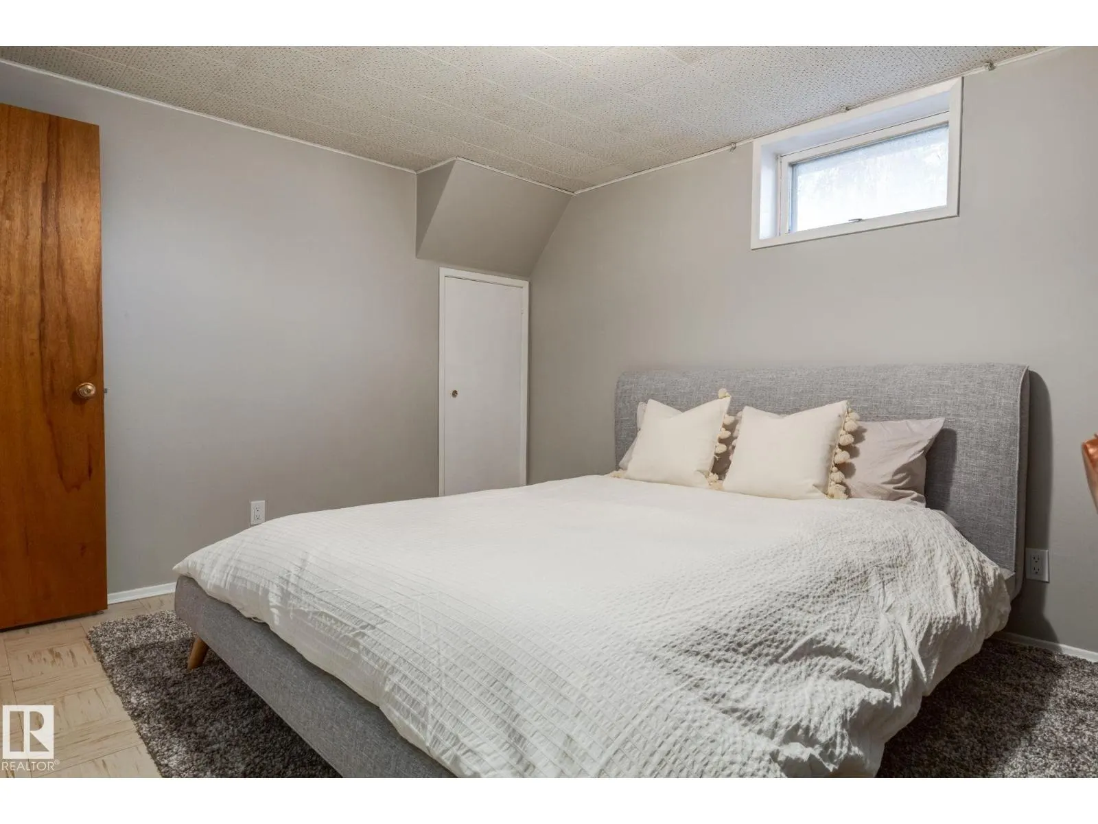 9324 161 ST NW