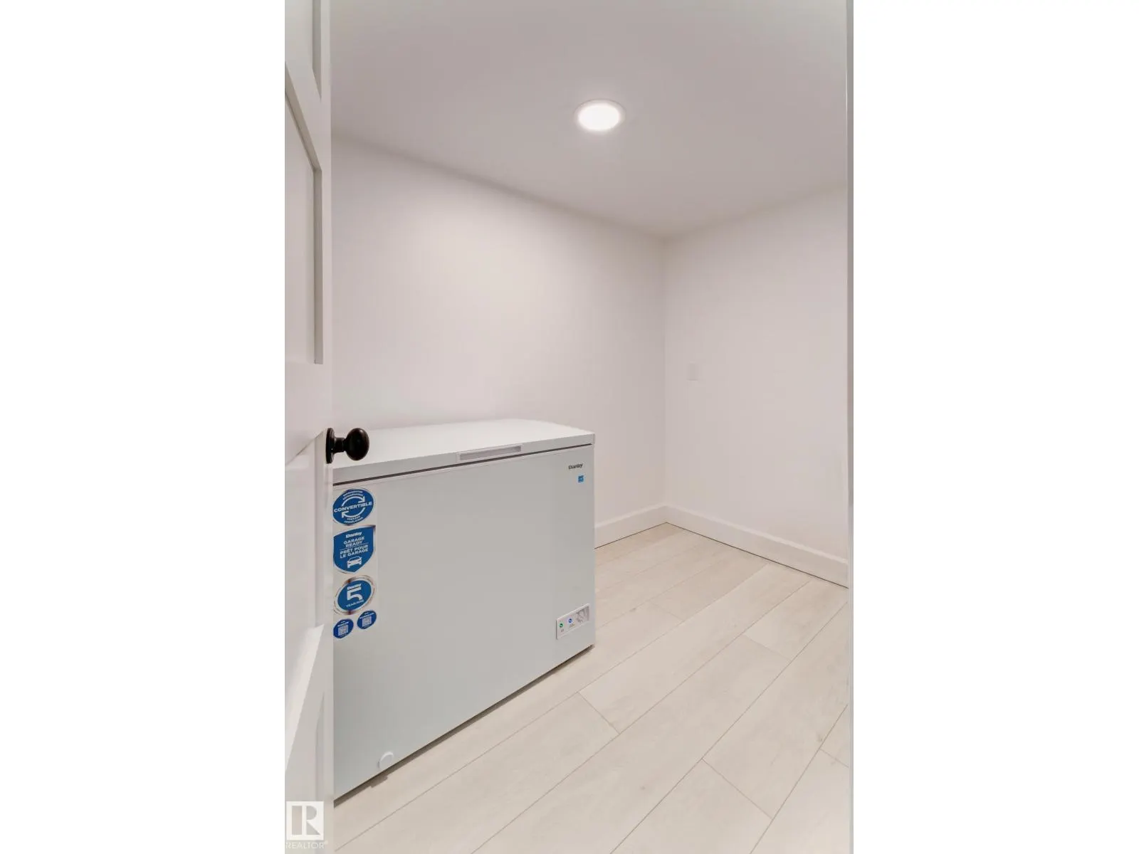 13315 110 AV NW