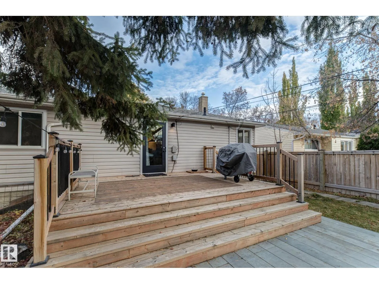 13315 110 AV NW